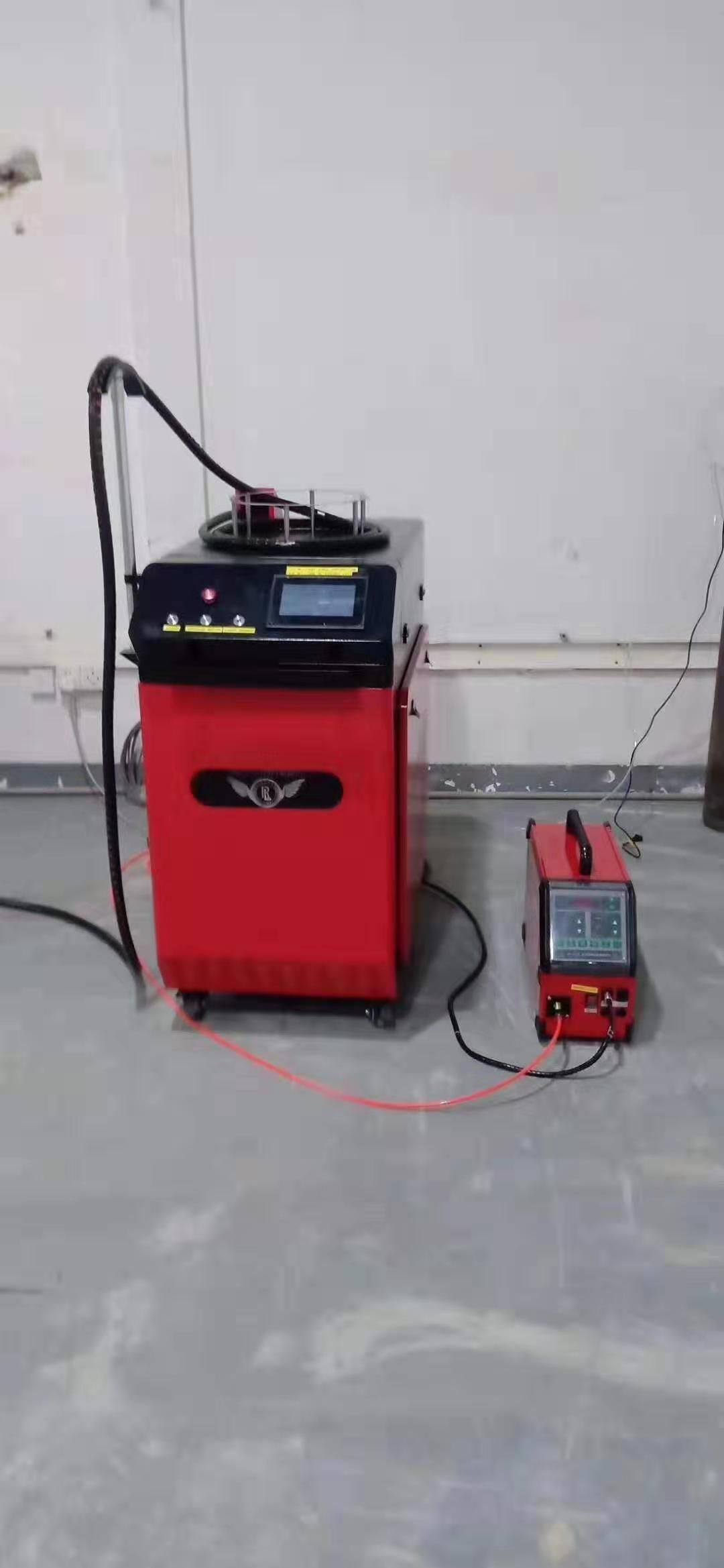 �����и�C